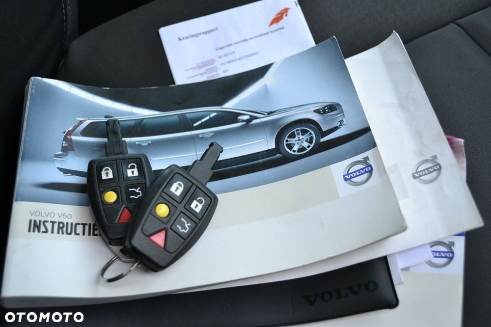 Volvo V50 - 14