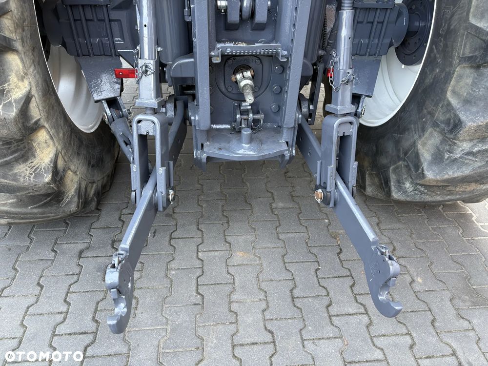 New Holland 8870 - 17