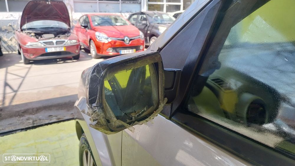 Ford Fusion 1.6 + - 4
