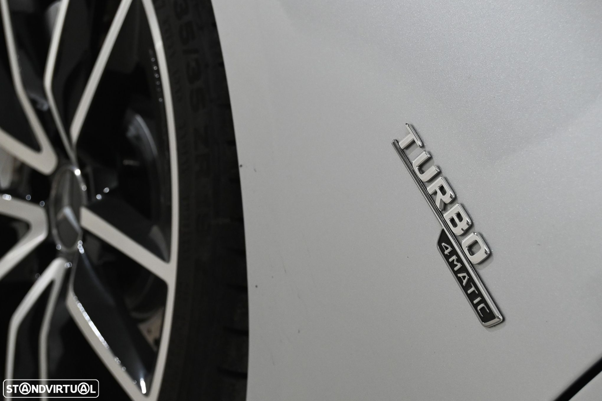 Mercedes-Benz A 35 AMG 4Matic - 10
