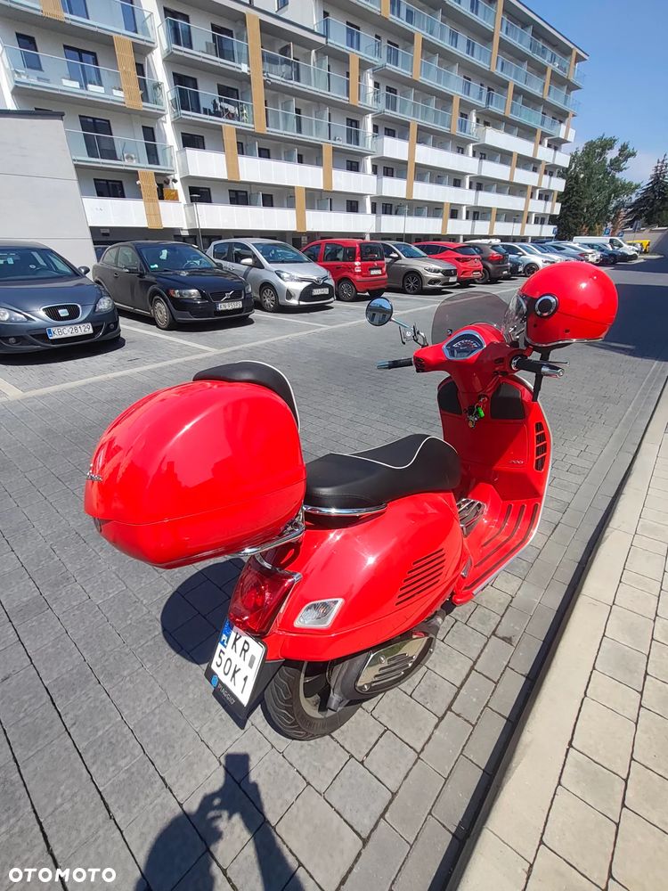 Vespa GTS - 7