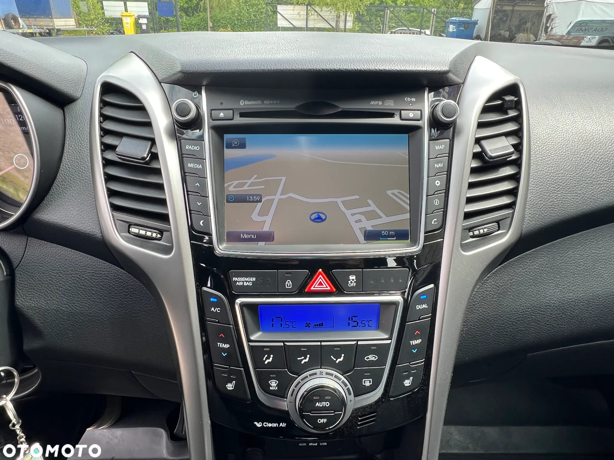 Hyundai i30 1.6 CRDi BlueDrive Classic + - 24