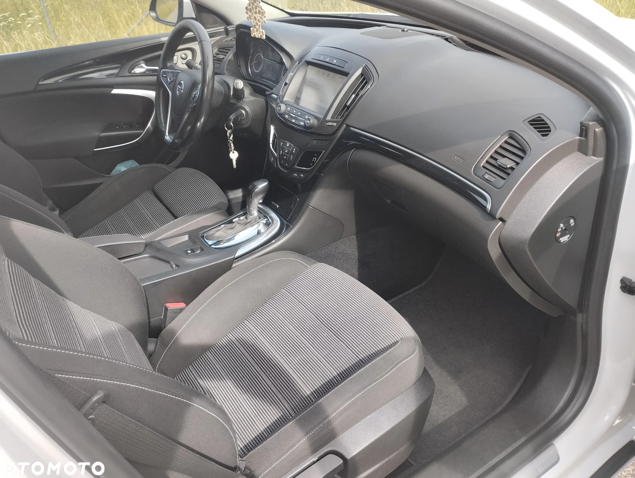 Opel Insignia - 14