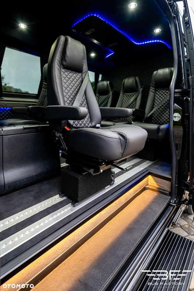 Mercedes-Benz Sprinter Standard PRO 9G-Tronic 907.233 - 20