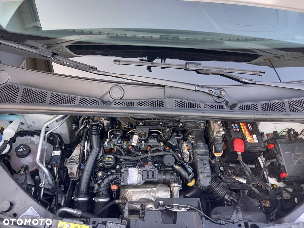 Opel Combo 1.5 CDTI Elegance Plus S&S - 13