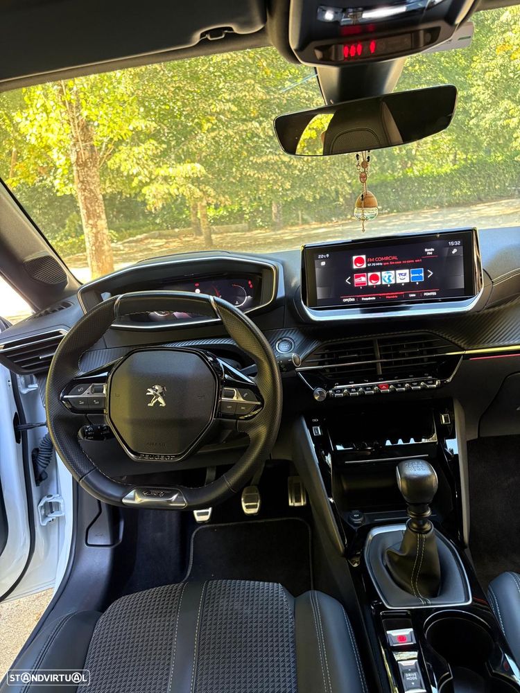 Peugeot 208 1.2 PureTech GT Line - 7