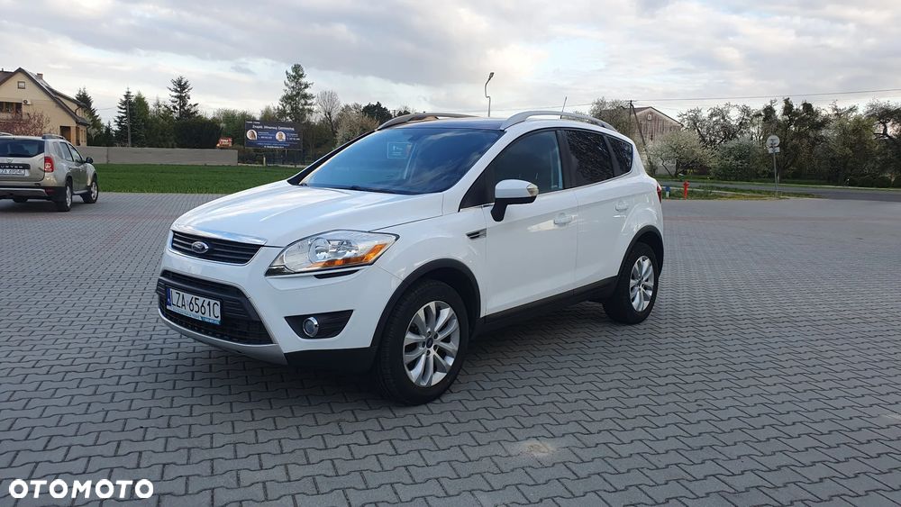 Ford Kuga 2.0 TDCi 2x4 Titanium - 9
