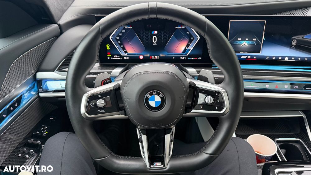 BMW Seria 7 - 18