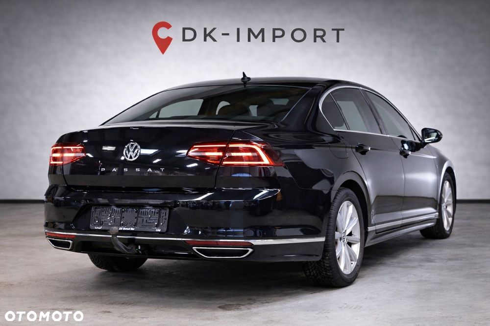 Volkswagen Passat 2.0 TDI (BlueMotion Technology) DSG Highline - 5