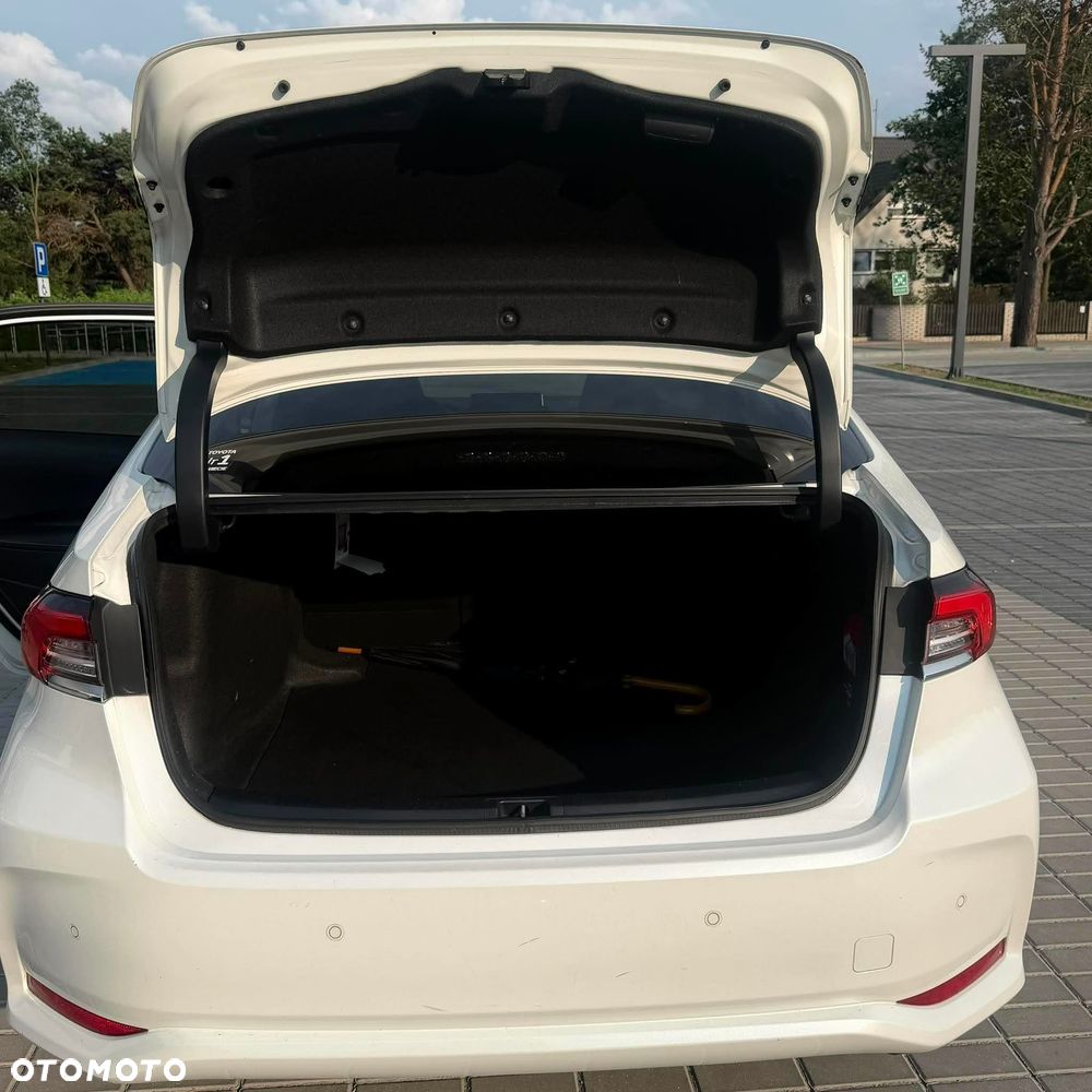 Toyota Corolla 1.6 Executive MS - 9