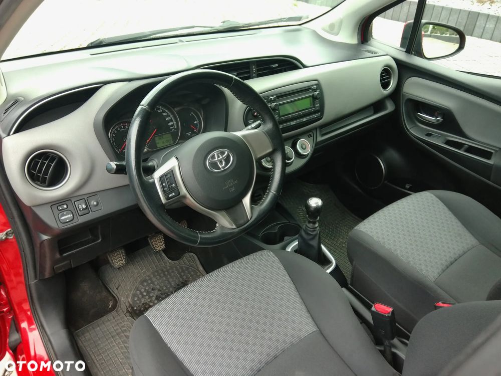 Toyota Yaris 1.33 Active - 12