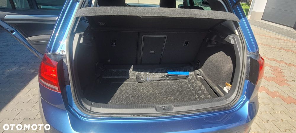 Volkswagen Golf 1.2 TSI BMT Comfortline - 11
