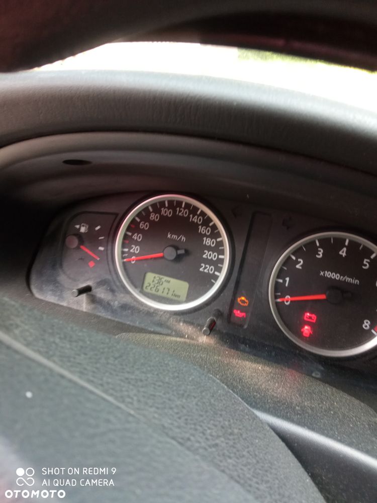 Nissan Almera - 13