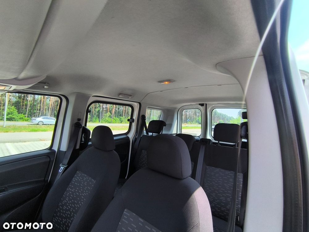 Opel Combo 1.6 CDTI Cosmo - 13