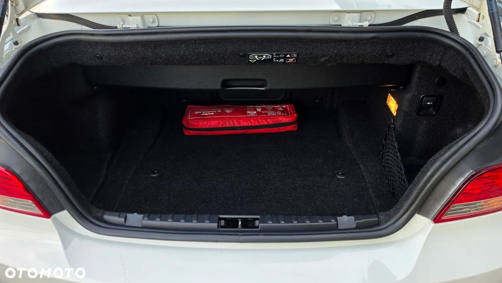 BMW Seria 1 118i Edition Exclusive - 15