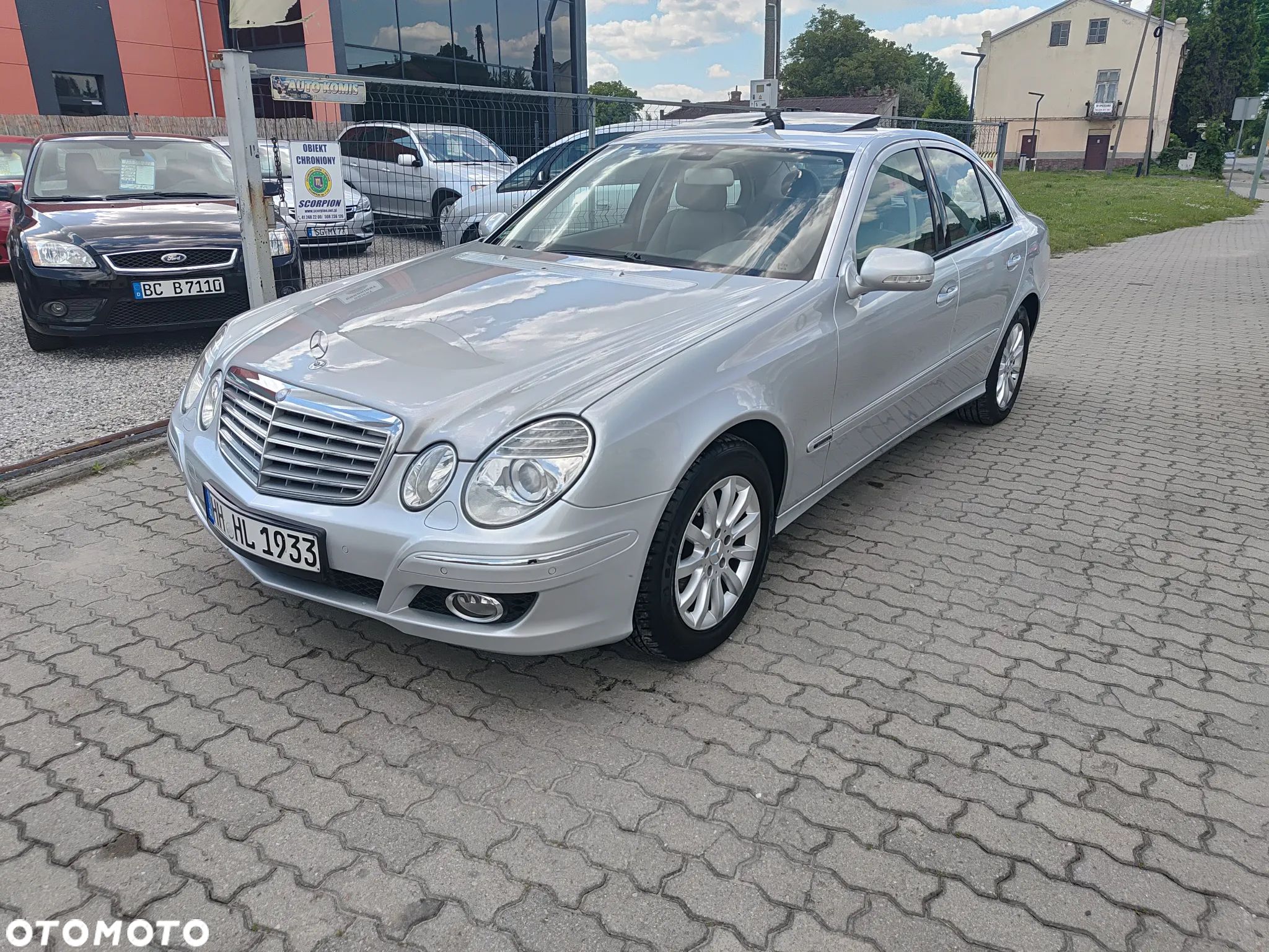 Mercedes-Benz Klasa E 300 Elegance - 1