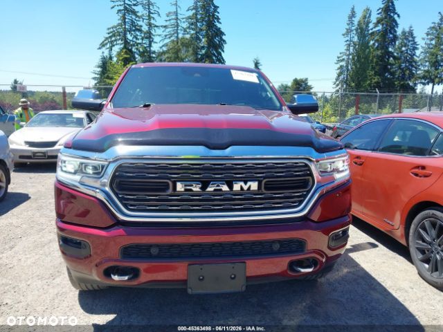 RAM 1500 5.7 Crew Cab Shortbed Limited Chrome - 8