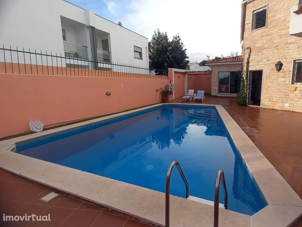 Moradia Isolada com Piscina no Alto do Murtal, Cascais - Grande imagem: 2/24