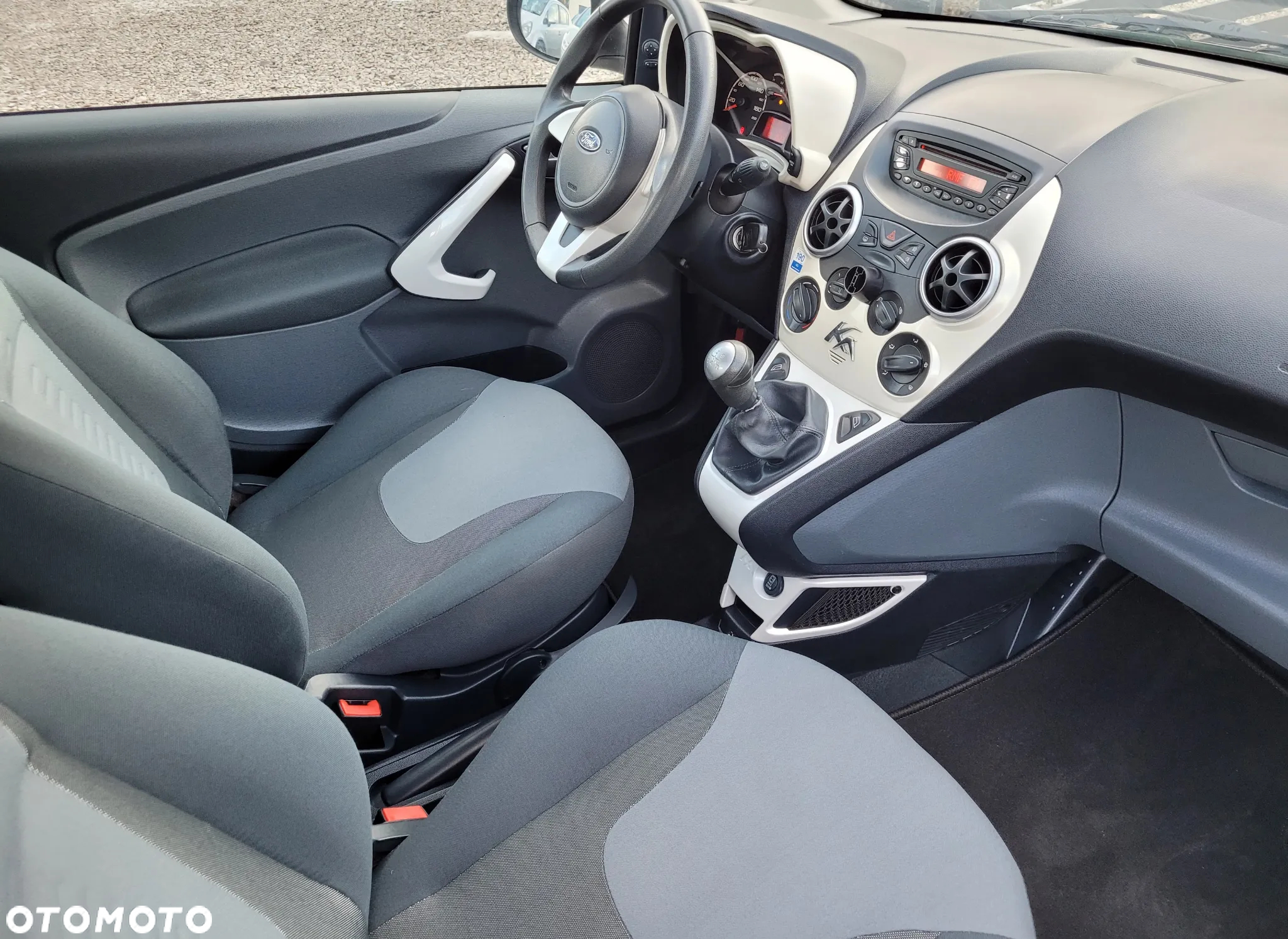 Ford KA 1.2 Titanium - 14