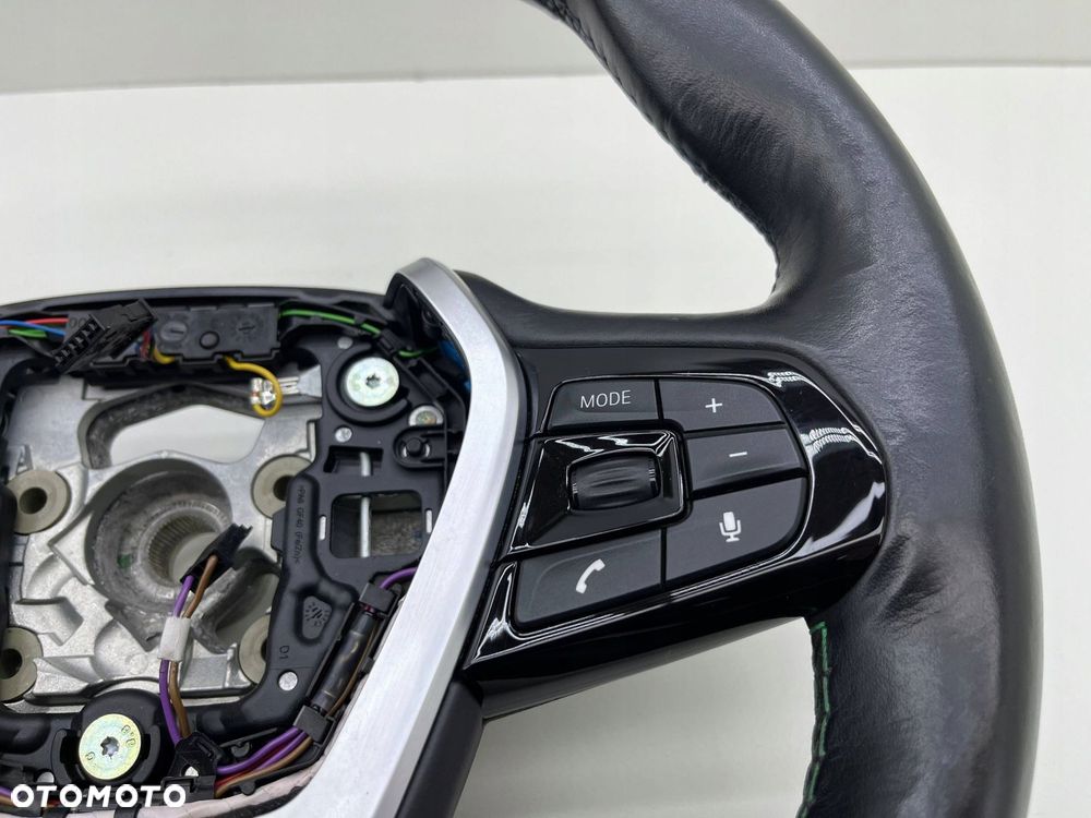BMW5 G30 ALPINA D5 S ALLRAD KIEROWNICA MULTIFUNKCJA ŁOPATKI ASYSTENT GRZANA - 4