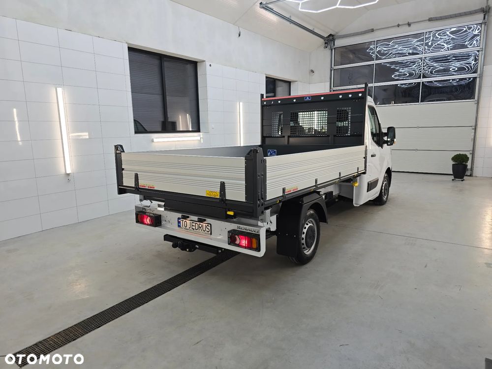 Renault MASTER 17Km WYWROTKA 3 STRONNA 1011Kg Ładowność SILNIK 2,3 AUTO NIE UŻYWANE NA GWARANCJI STAN NOWY NOWY NOWY SALON POLSKA TO SŁONIK BOGATE WYPOSAŻENIE HAK LEDY KLIMA TEMPOMAT - 6