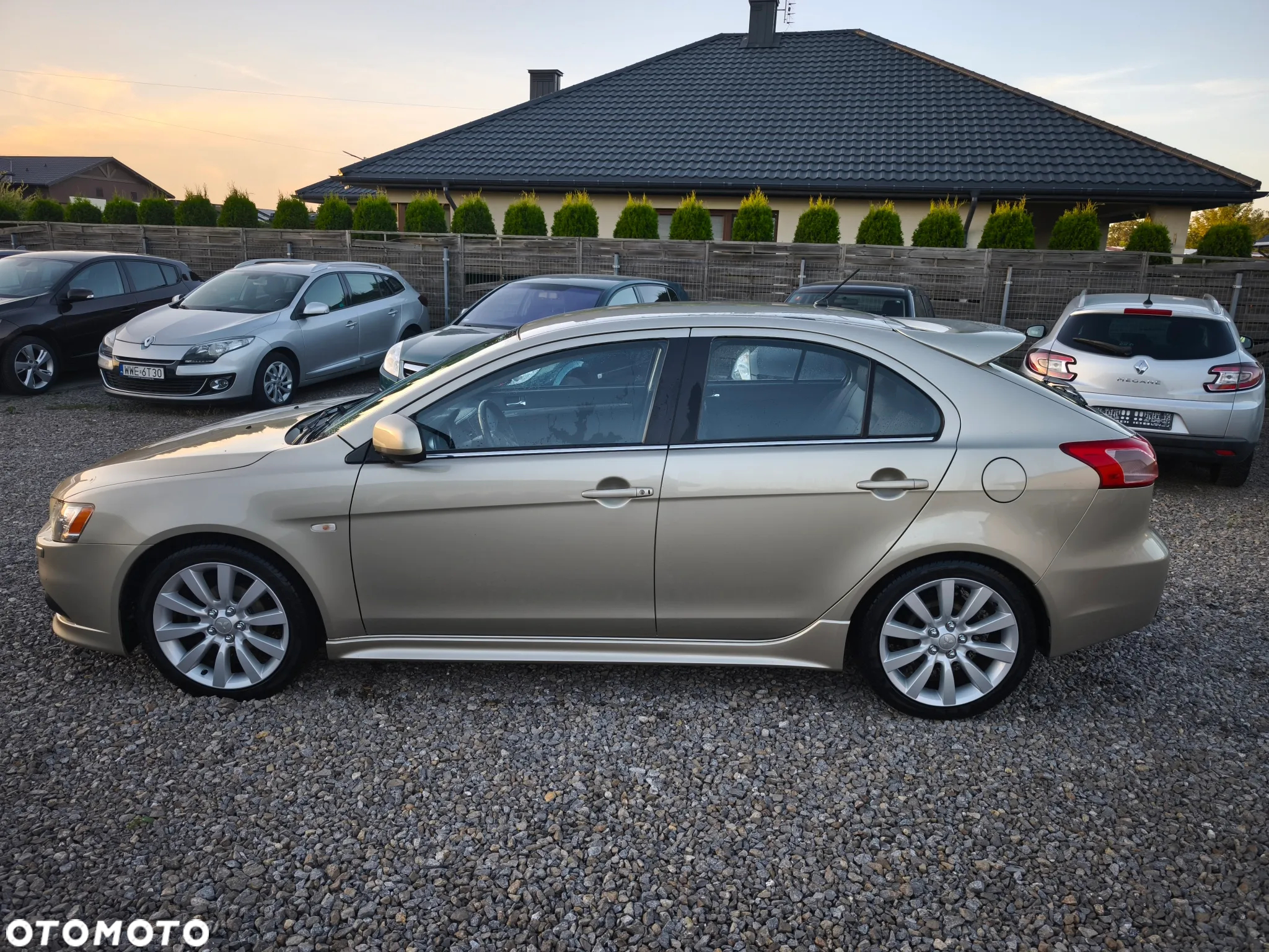 Mitsubishi Lancer 1.8 Instyle NAVI - 22