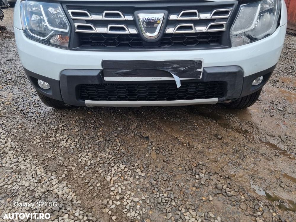 Bara fata Dacia Duster Facelift 2013 - 2018 Blanc Glacier 369 (1384) model fara ... - 1