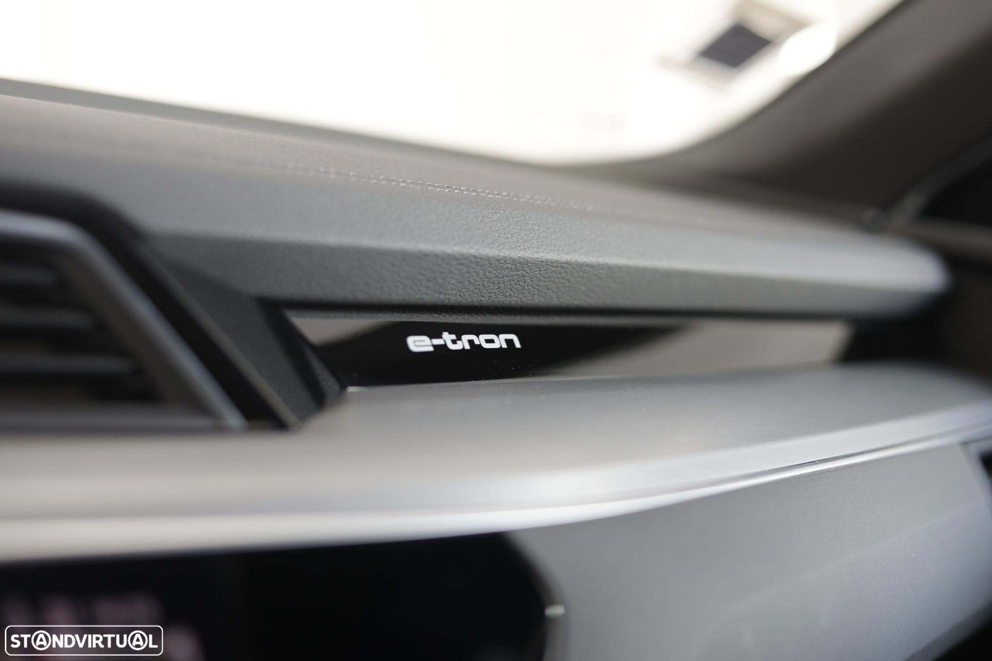 Audi e-tron 55 quattro S line - 18