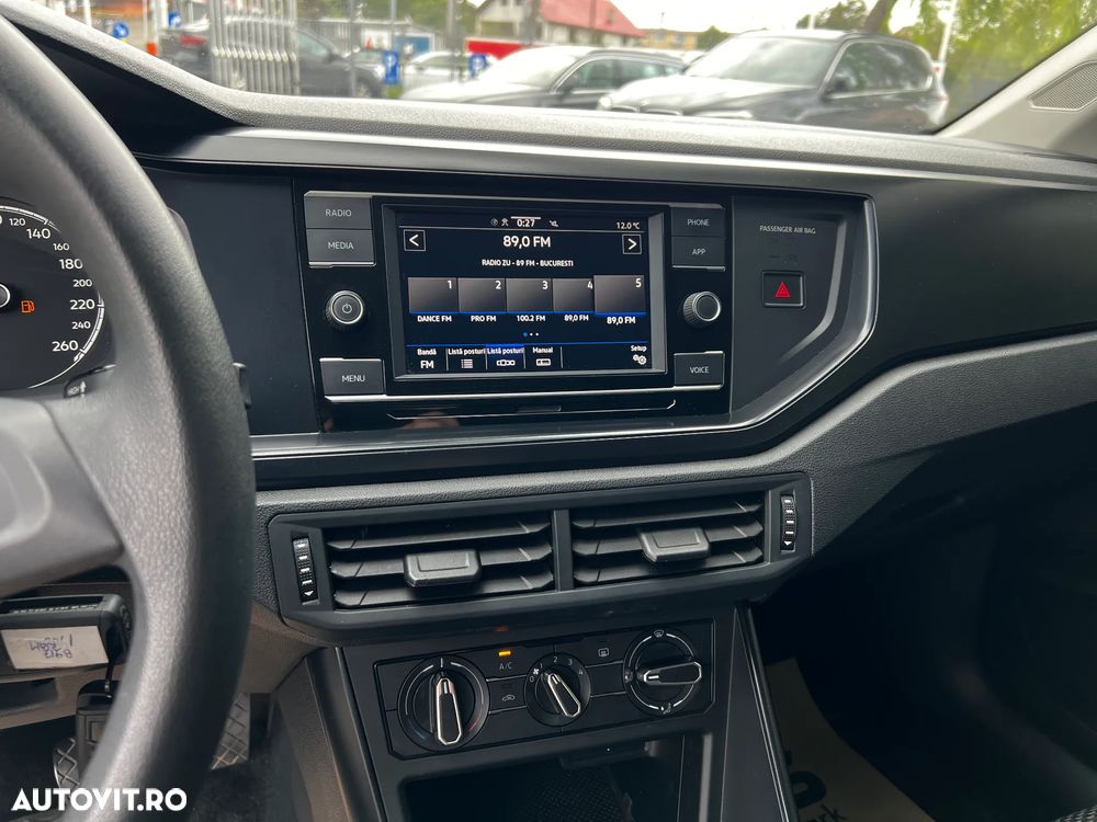 Volkswagen Polo 1.0 MPI Base - 25