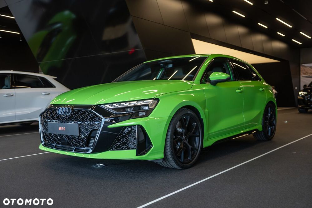 Audi RS3 Sportback - 1