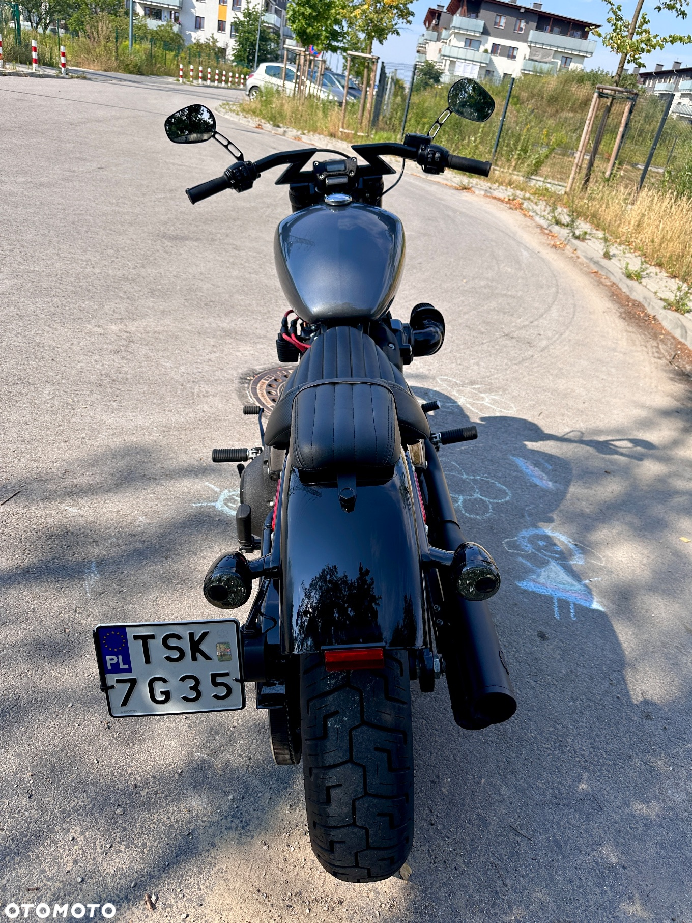 Harley-Davidson Softail Street Bob - 6