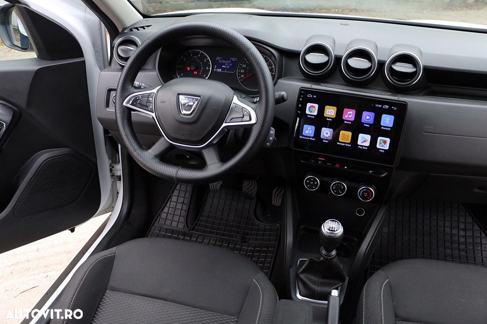 Dacia Duster 1.5 Blue dCi 4WD Prestige jante 17" - 12