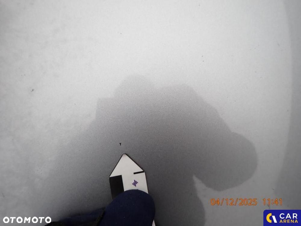 Volkswagen Passat - 34