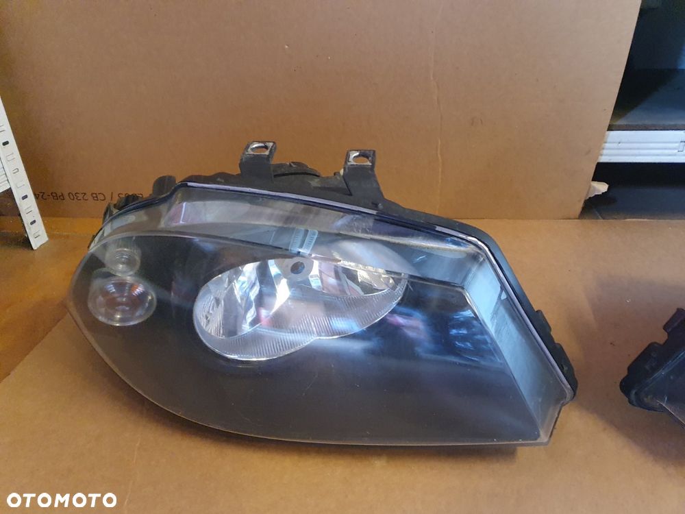 REFLEKTOR PRAWY SEAT IBIZA III 3 02-08 EUROPA - 1