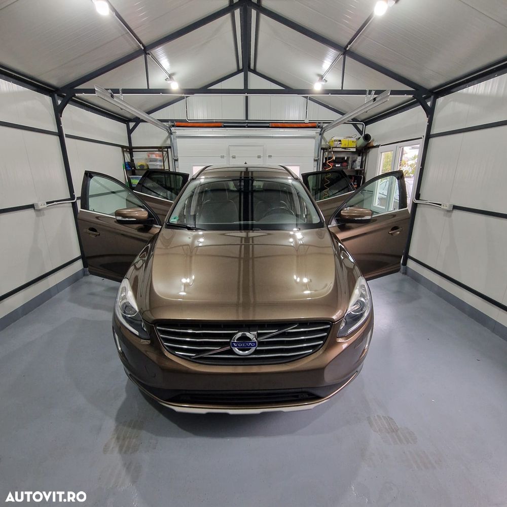 Volvo XC 60 D4AWD Kinetic - 5