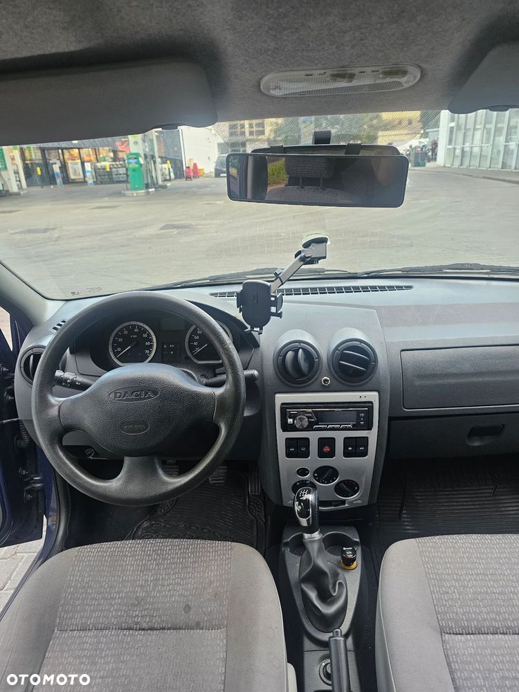 Dacia Logan 1.4 - 10