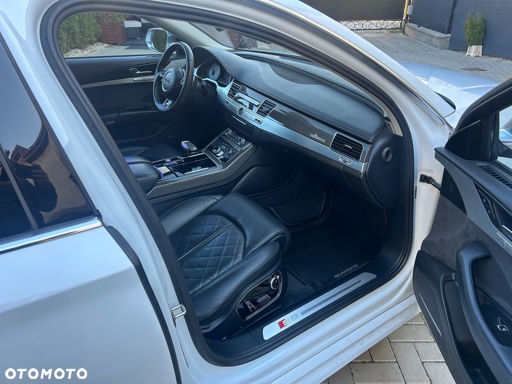 Audi S8 Plus 4.0 TFSI Quattro - 20