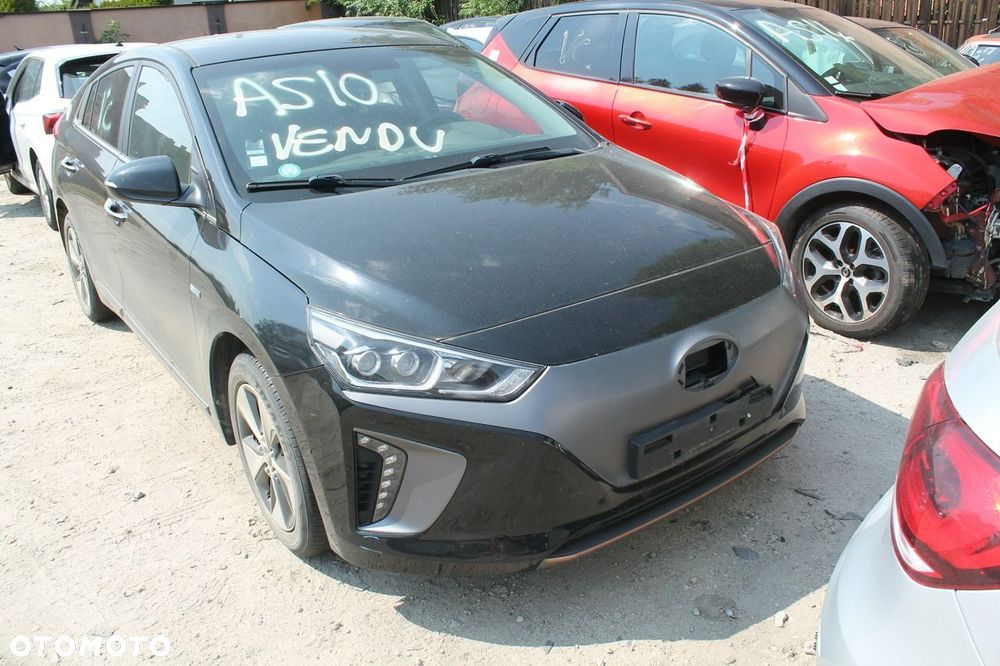 Hyundai IONIQ - 1