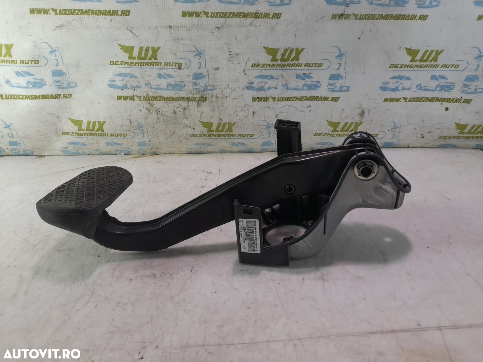 Pedala frana A2042902001 Mercedes-Benz CLS-Class C218/X218 [2011 - 20 - 4
