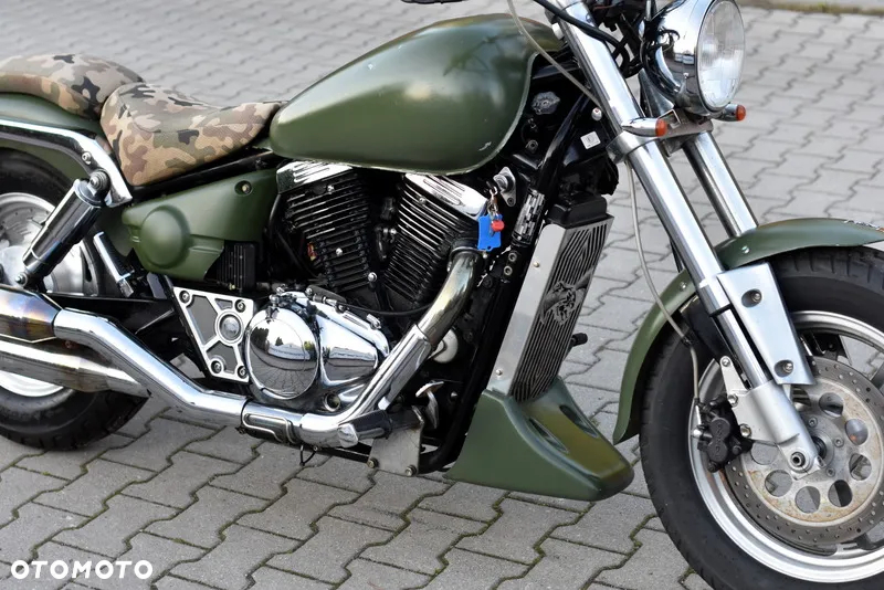 Suzuki Marauder - 6