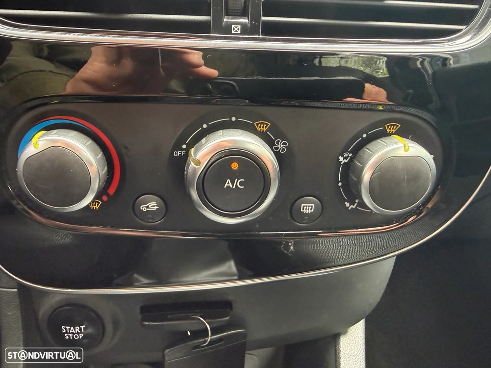 Renault Clio 1.5 dCi Zen - 22