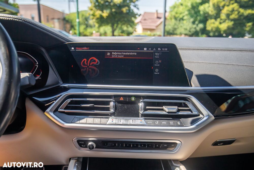 BMW X6 xDrive30d - 23