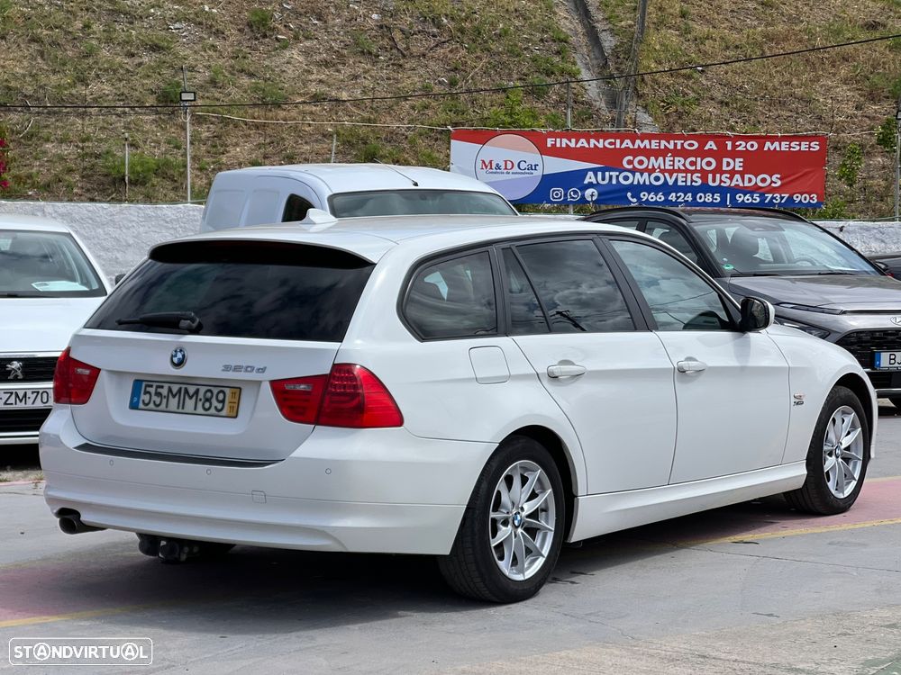 BMW 320 d xDrive Navigation Auto - 4