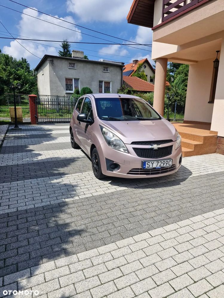 Chevrolet Spark 1.0 Base - 4