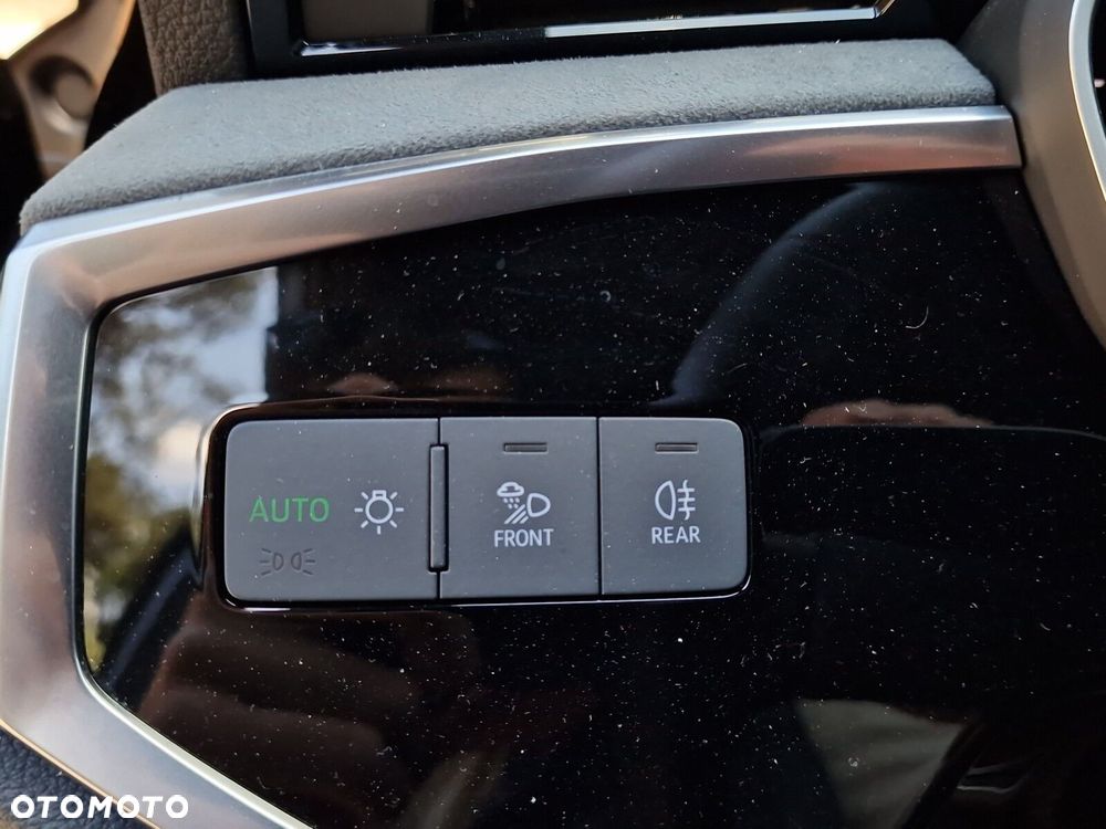 Audi Q3 35 TFSI mHEV S-Line S tronic - 25