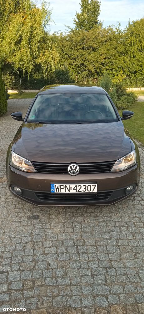 Volkswagen Jetta 1.4 TSI Match - 12