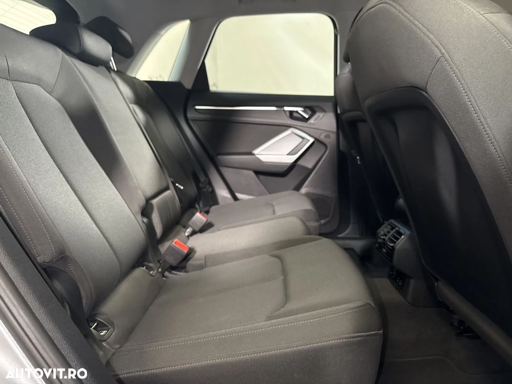 Audi Q3 - 13