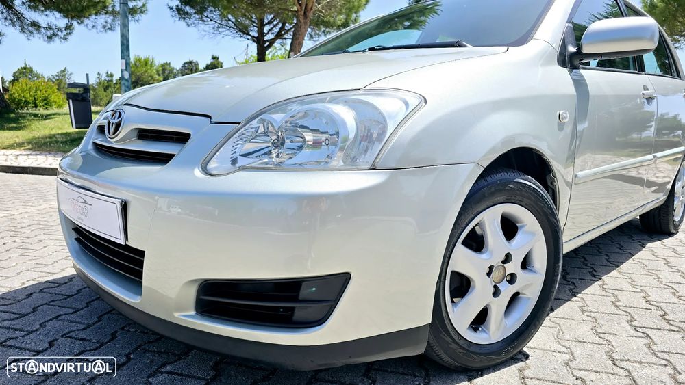 Toyota Corolla 1.4 D-4D Sol - 13