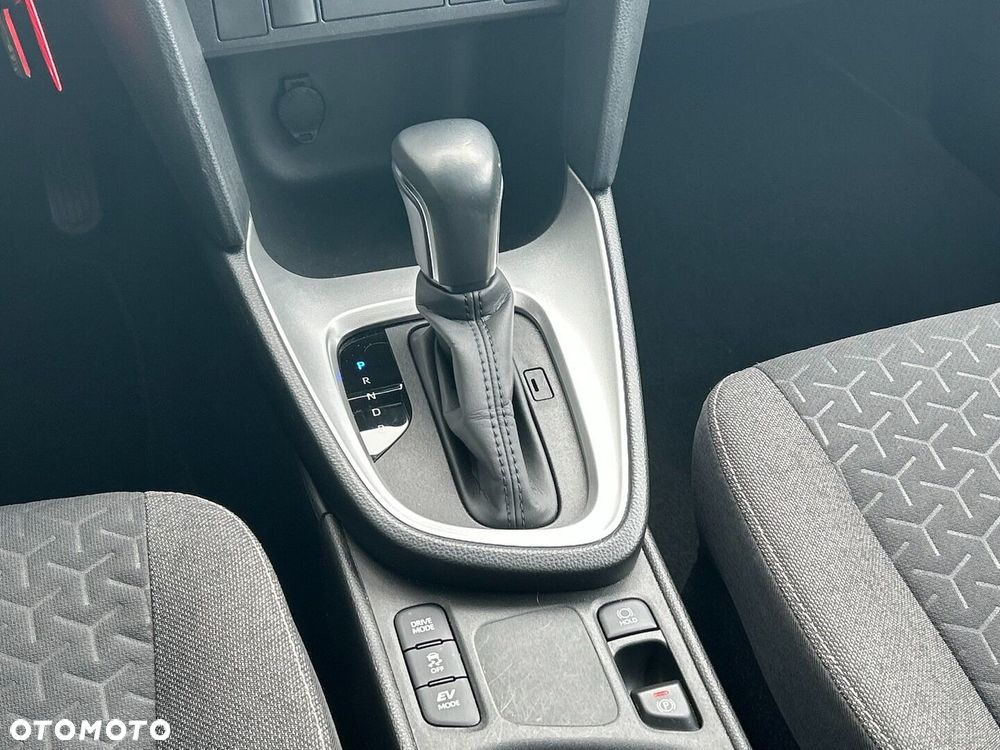 Toyota Yaris Cross Hybrid 1.5 Comfort - 20