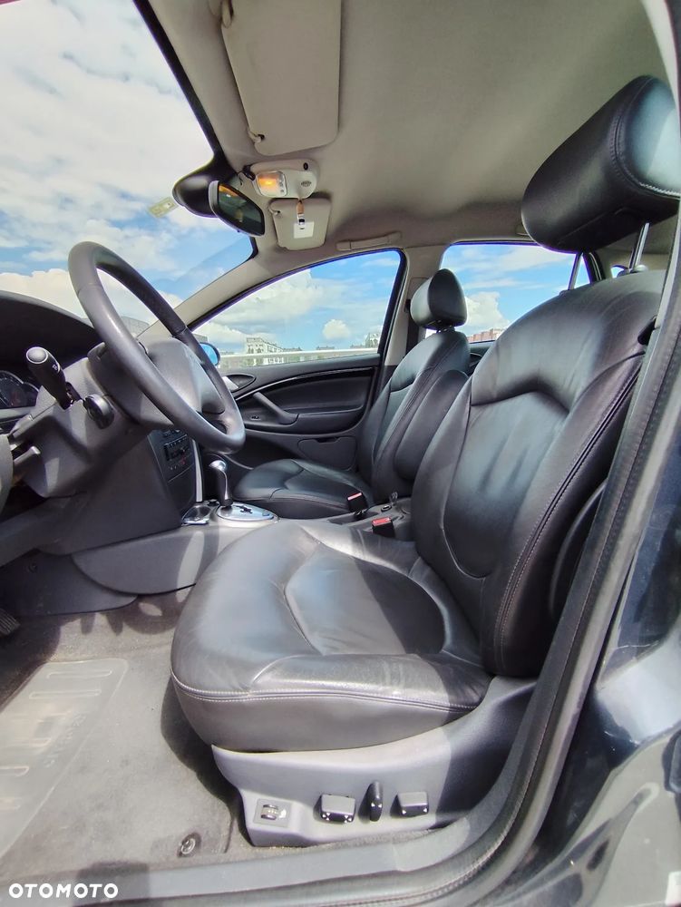 Citroën C5 II 2.0 HDi Exclusive - 14
